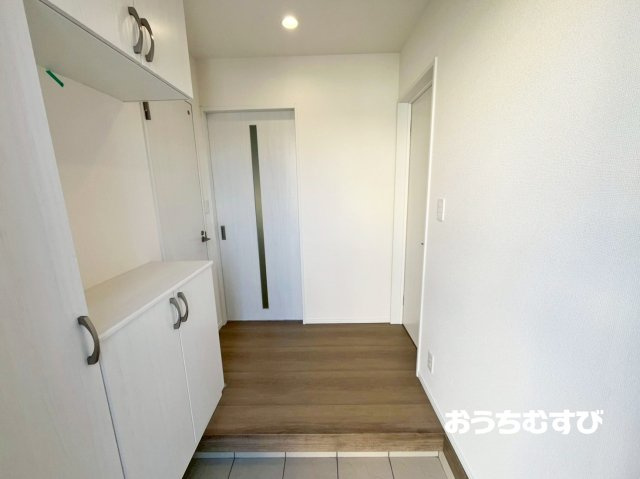尾張旭市北山町2期(全1棟）の玄関