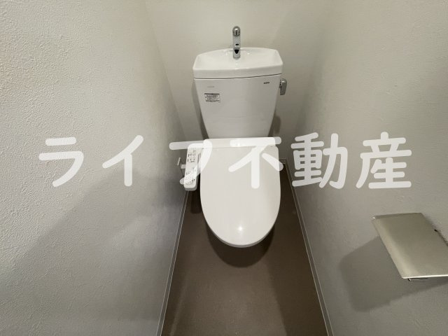 アドバンス大阪リーヴァのトイレ|落ち着いたトイレです