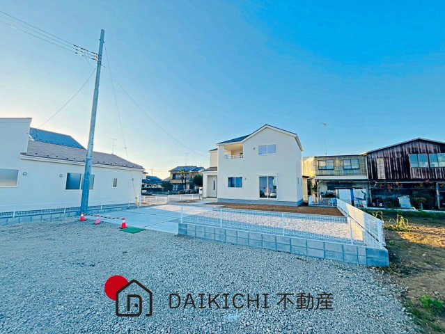 【外観】 | 鴻巣市屈巣第4　Livele Garden.S　新築戸建　全8棟　3号棟