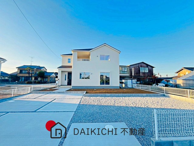 【外観】 | 鴻巣市屈巣第4　Livele Garden.S　新築戸建　全8棟　3号棟