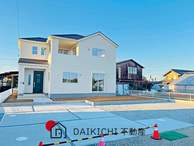 【外観】 | 鴻巣市屈巣第4　Livele Garden.S　新築戸建　全8棟　3号棟