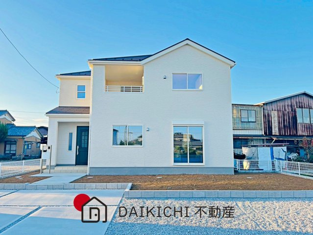 【外観】 | 鴻巣市屈巣第4　Livele Garden.S　新築戸建　全8棟　3号棟