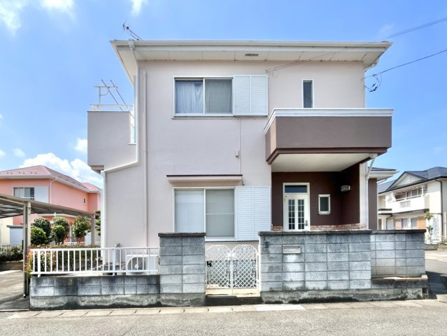 【中古戸建】佐波郡玉村町大字下之宮の外観|■外観｜土日のご見学はもちろん、平日・夜間のご案内も大歓迎です♪「今から見たい」や「仕事終わりに見たい」にもご対応できますのでお気軽にお問い合わせください♪