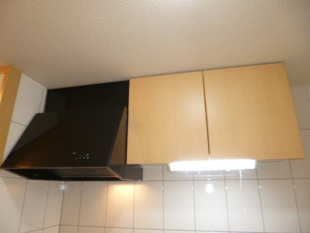 ロマンシェのキッチン|キッチン上収納