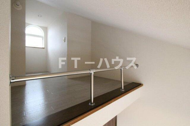 メゾン実籾の寝室|ロフト