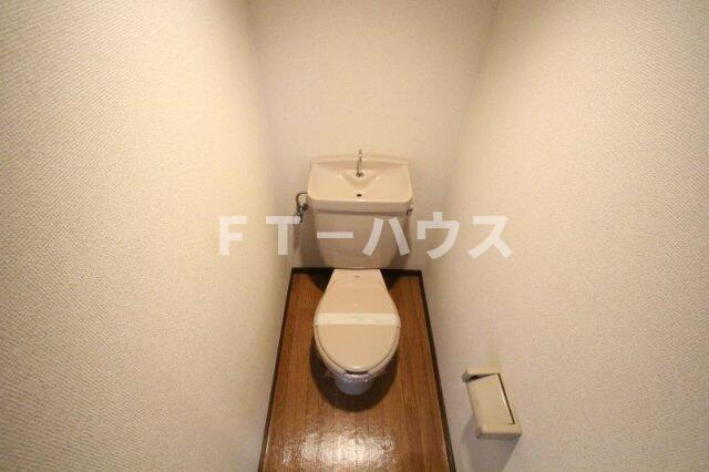 メゾン実籾のトイレ