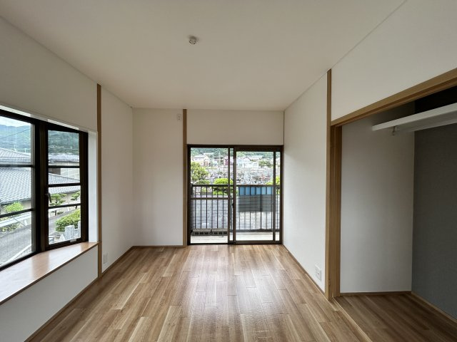 中之庄町　中古戸建の洋室