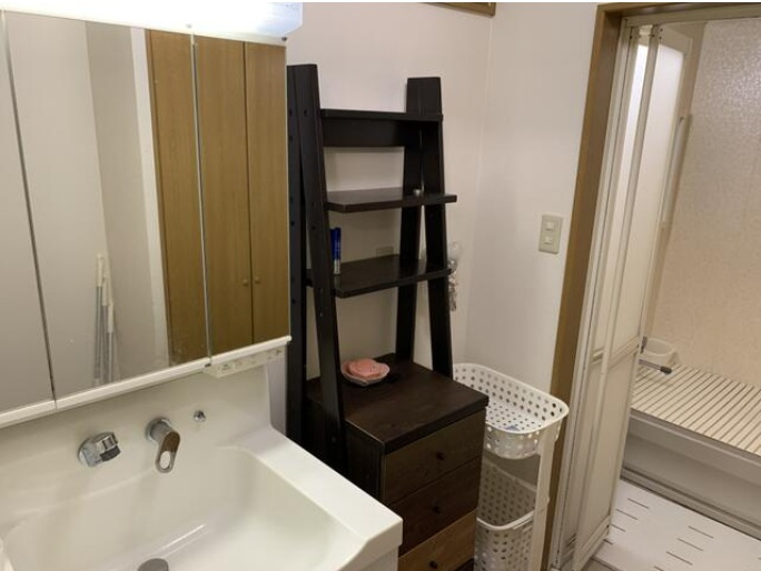 鹿ヶ谷桜谷町 中古戸建の洗面所