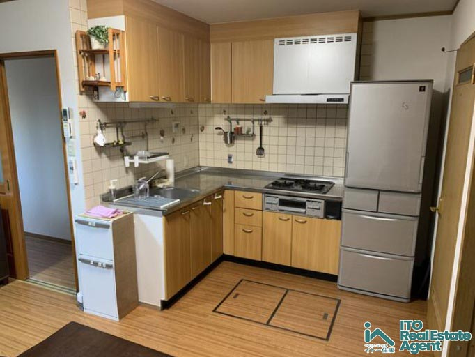 鹿ヶ谷桜谷町 中古戸建のキッチン