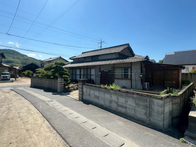 【前面道路含む現地写真】の画像