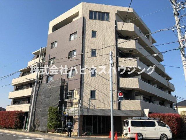 ホビアル・フェンテの外観