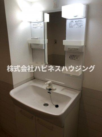 ホビアル・フェンテの独立洗面台