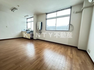 【内装】 | 福山ビル | 内装は落ち着いています