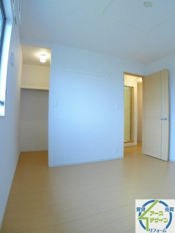 シュ　シュの寝室|※類似部屋