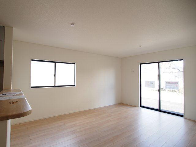 【居間・リビング】 | Cradle garden　松川町第８　２号棟 | ※同施工物件写真