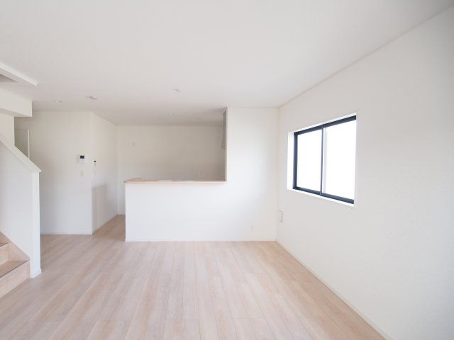 【居間・リビング】 | Cradle garden　松川町第８　２号棟 | ※同施工物件写真