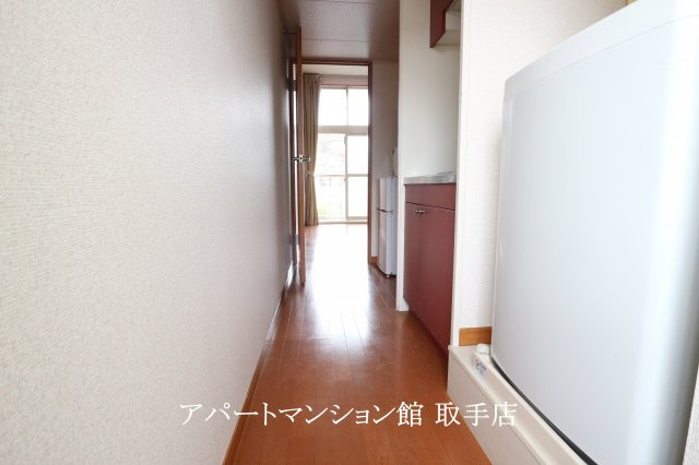 レオパレスソフィア中原の玄関