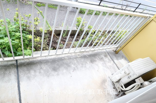 レオパレスソフィア中原のバルコニー