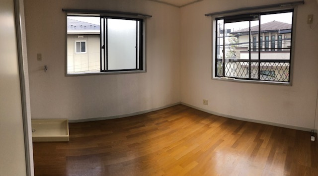 パールフラッツの居間・リビング