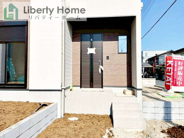 土浦市天川6期　新築戸建のエントランス