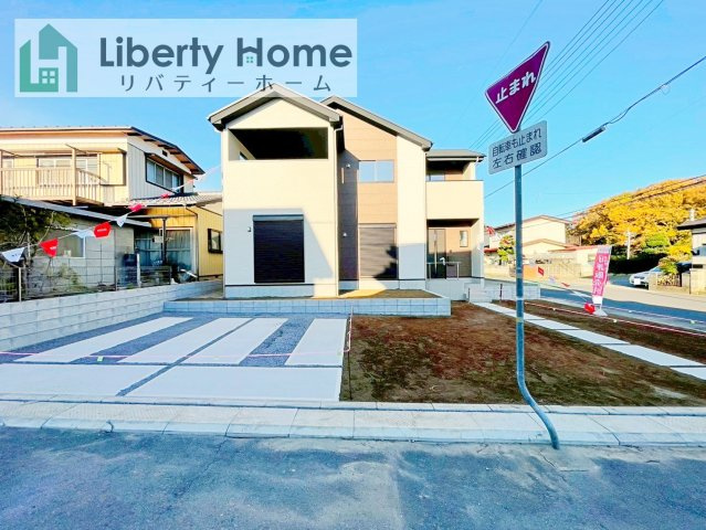 土浦市天川6期　新築戸建の駐車場