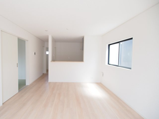 【居間・リビング】 | Cradle garden　松川町第８　４号棟 | ※同施工物件写真