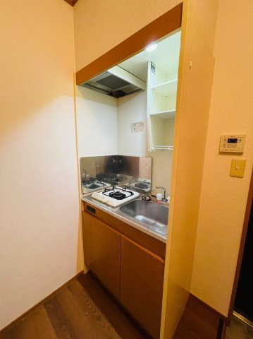 文京区本駒込１丁目のアパートのキッチン
