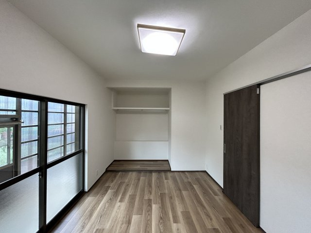 金田町金川　中古戸建の洋室