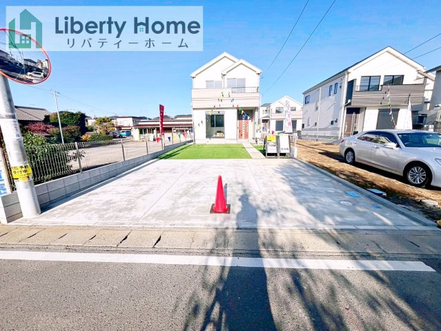 土浦市右籾　新築戸建　C号棟の駐車場