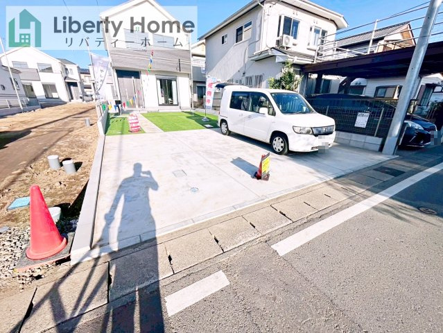 土浦市右籾　新築戸建　D号棟の駐車場