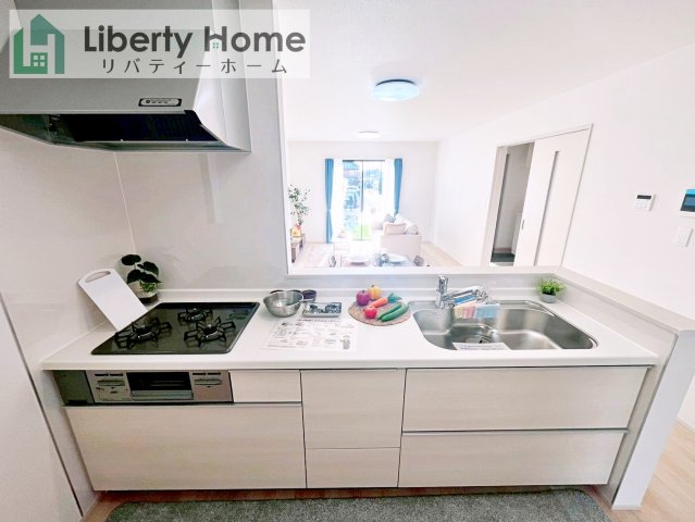 土浦市右籾　新築戸建　D号棟のキッチン