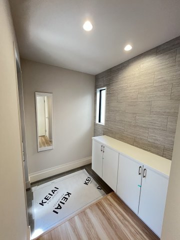 【玄関】 | 福岡市西区愛宕3丁目4期　1号棟（全2棟）【仲介手数料無料・0円】 | 現地写真。