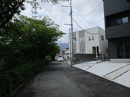 廿日市市地御前１丁目の前面道路含む現地写真