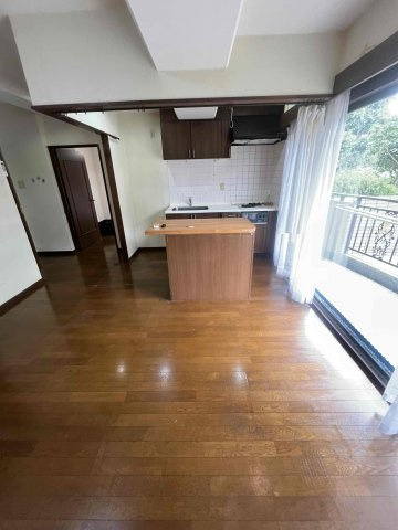 ニューステージ川奈の居間・リビング