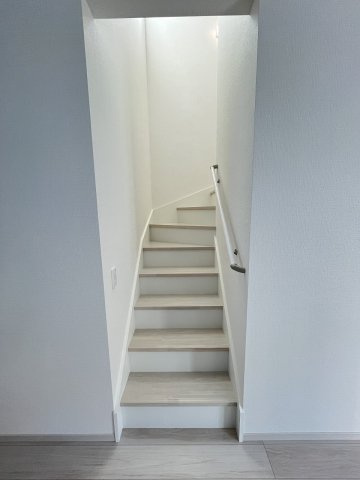 【内装】 | 福岡市西区愛宕3丁目4期　2号棟（全2棟）【仲介手数料無料・0円】 | 現地写真。