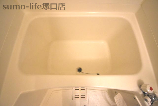 アドラブールの内装