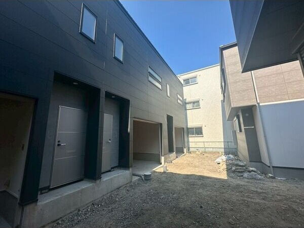 門真市小路町ガレージハウス