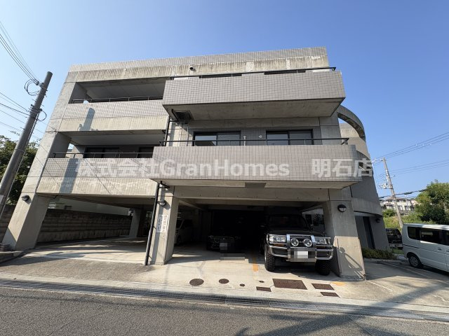 アークパレス誠の外観