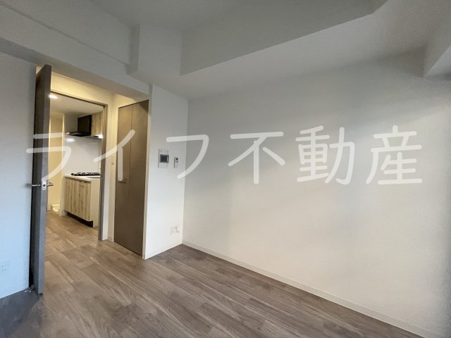 アドバンス大阪リーヴァの居間・リビング|居間です