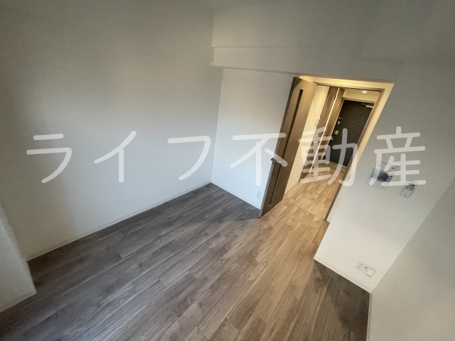 アドバンス大阪リーヴァの洋室|広々とした洋室です