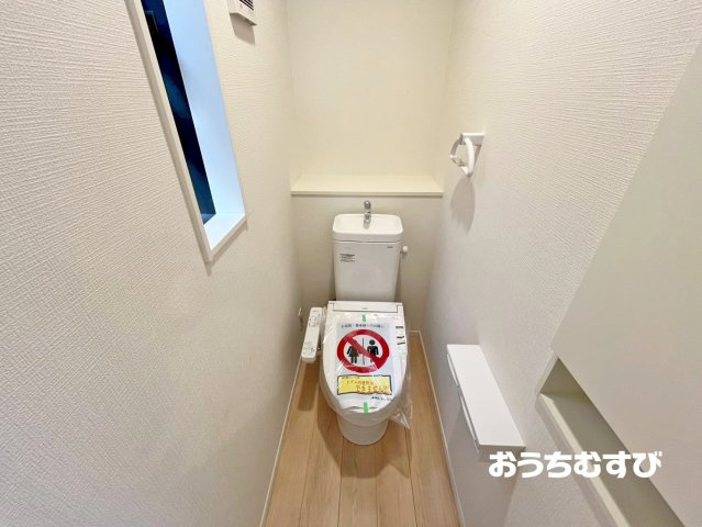 瀬戸市高根町第6(全3棟)のトイレ