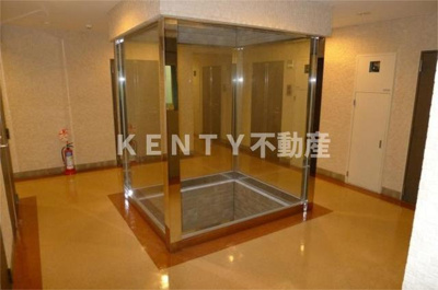 【その他共用部分】 | ステージグランデ田園調布 | ゆとりのあるロビーです