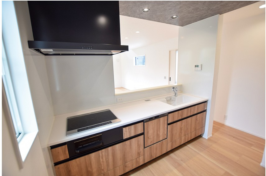 東区船江町１丁目　新築戸建のキッチン