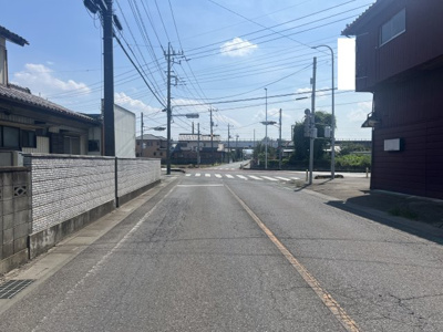 【前面道路含む現地写真】 | 深谷市人見　780万　土地