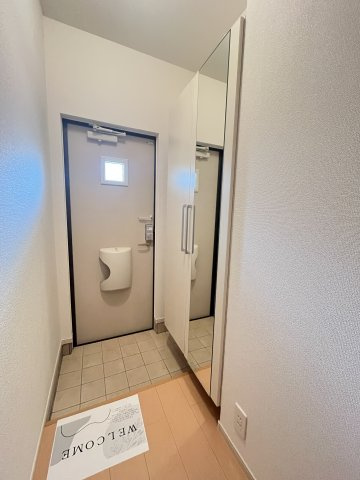 カルムメゾンⅠの玄関