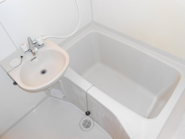 ブリックコートの独立洗面台|※別号室の参考写真です。