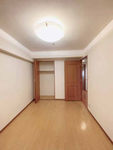 ライオンズシティ大府駅前の居間・リビング