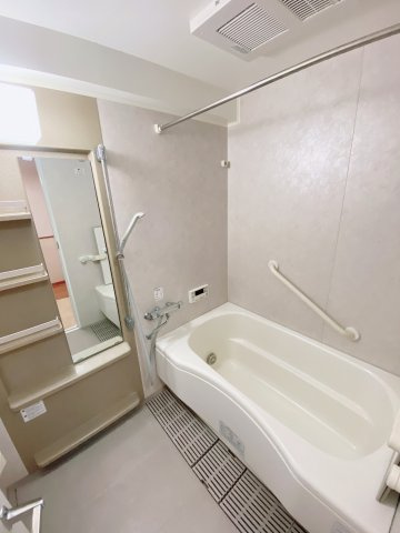 ライオンズシティ大府駅前の浴室