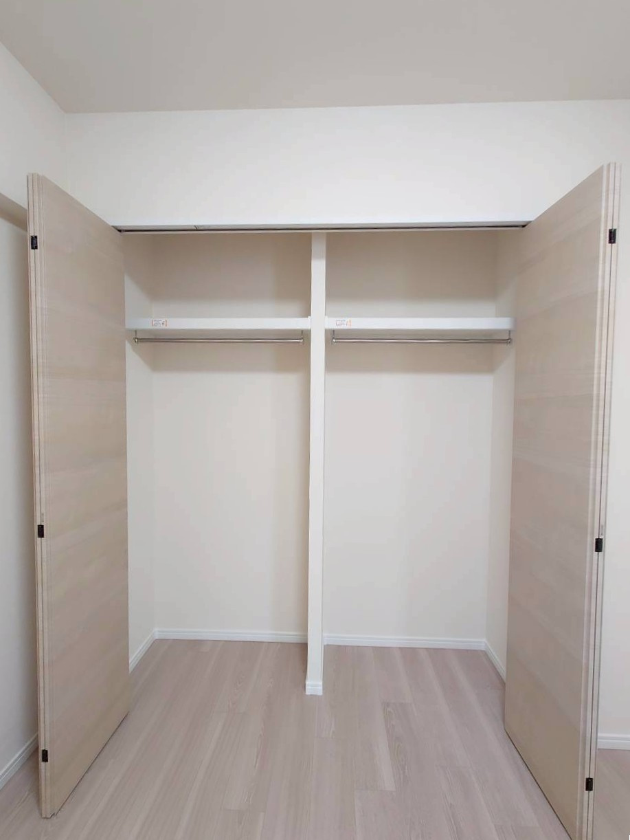 ◆室内リフォーム済みの美室◆京阪宇治線『木幡』駅徒歩６分◆ユニライフ宇治木幡の収納|クローゼット