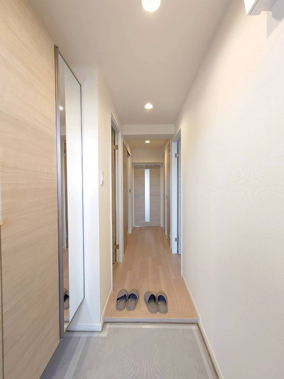 ◆室内リフォーム済みの美室◆京阪宇治線『木幡』駅徒歩６分◆ユニライフ宇治木幡の玄関|玄関